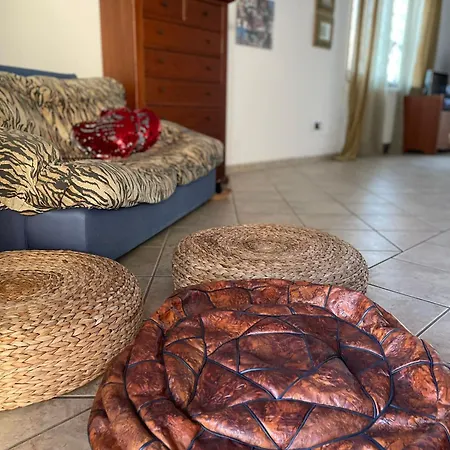 Villetta Panoramica Tra Mare E Lago Holiday home